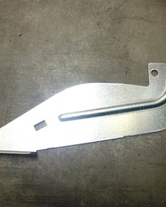 Bracket Zn MCZ f/supporting rail feed trough plugg. EV-EU/UV